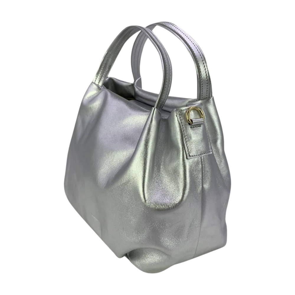 
                      
                        Borsa in vera Pelle "Aurora Metal " - Morbida Pelle Laminata - Colore Argento Laminato
                      
                    