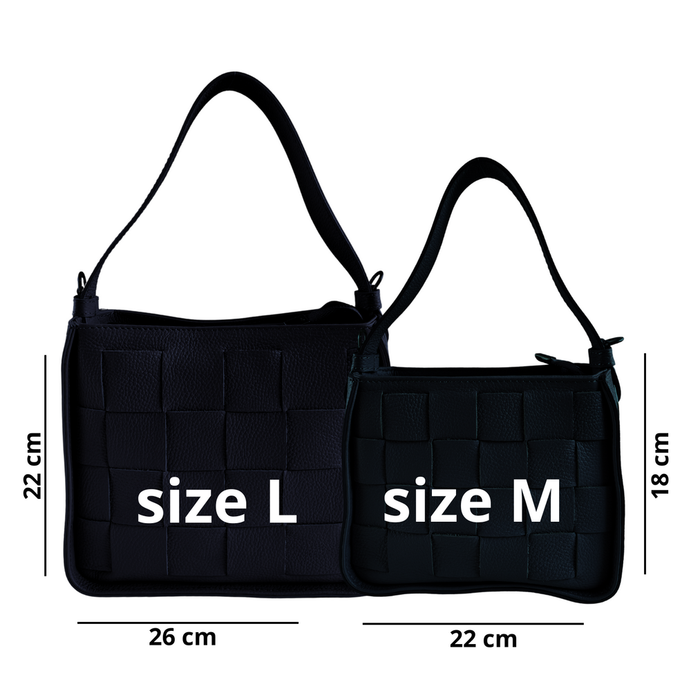 
                      
                        Borsa in vera Pelle "Intreccio" - Borsa Intrecciata fronte Size M - Colore Bianco
                      
                    